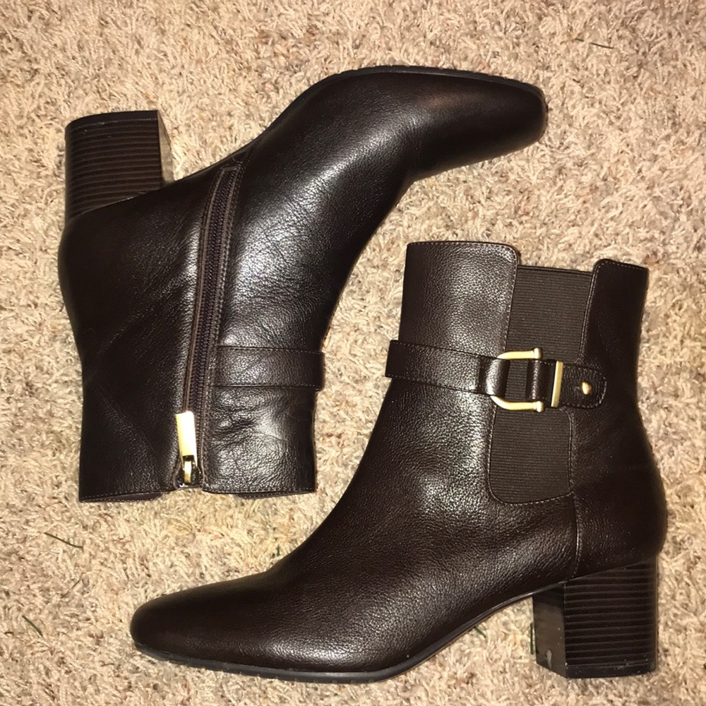 Bandolino  Leather Ankle Boot